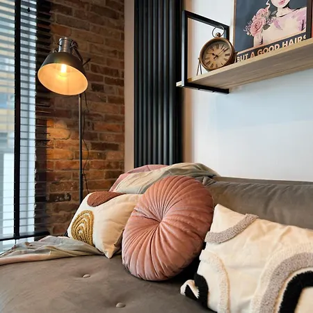 Lakru Global Office, Free Garage, Self Check-in * Kattowitz