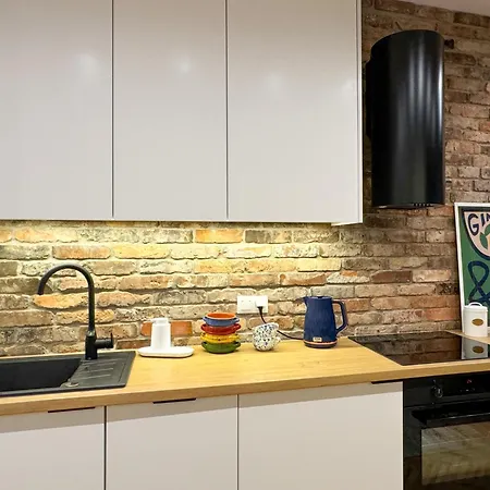 Apartment Lakru Global Office, Free Garage, Self Check-in *