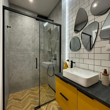 Apartment Lakru Global Office, Free Garage, Self Check-in Katowice