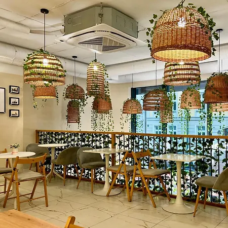 Lakru Global Office, Free Garage, Self Check-in *