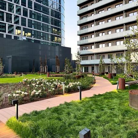 Apartamento Lakru Global Office, Free Garage, Self Check-in *