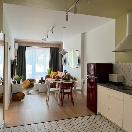 Lakru Global Office, Free Garage, Self Check-in Kattowitz