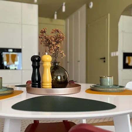 Lakru Global Office, Free Garage, Self Check-in Apartment