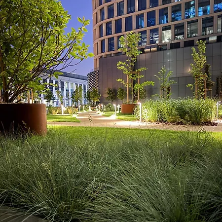 Lakru Global Office, Free Garage, Self Check-in Apartment