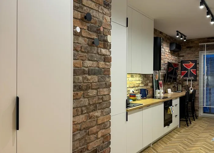 Lakru Global Office, Free Garage, Self Check-in *