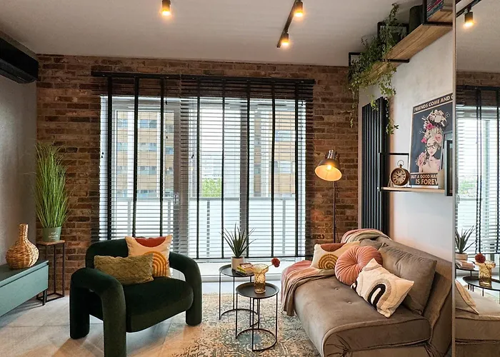 Lejlighed Lakru Global Office, Free Garage, Self Check-in