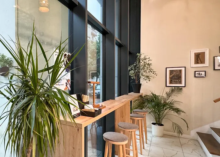 Lakru Global Office, Free Garage, Self Check-in