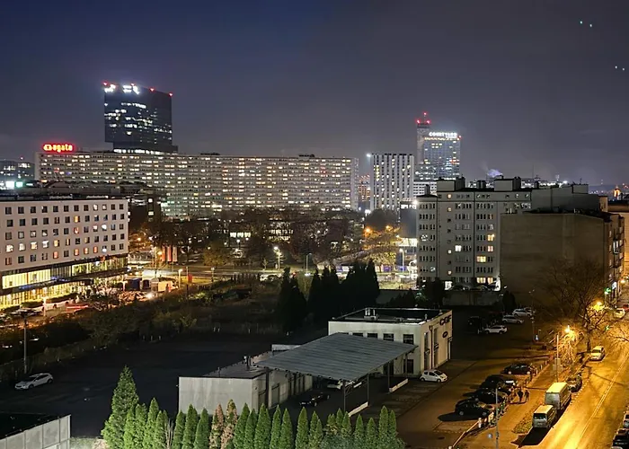 Lakru Global Office, Free Garage, Self Check-in