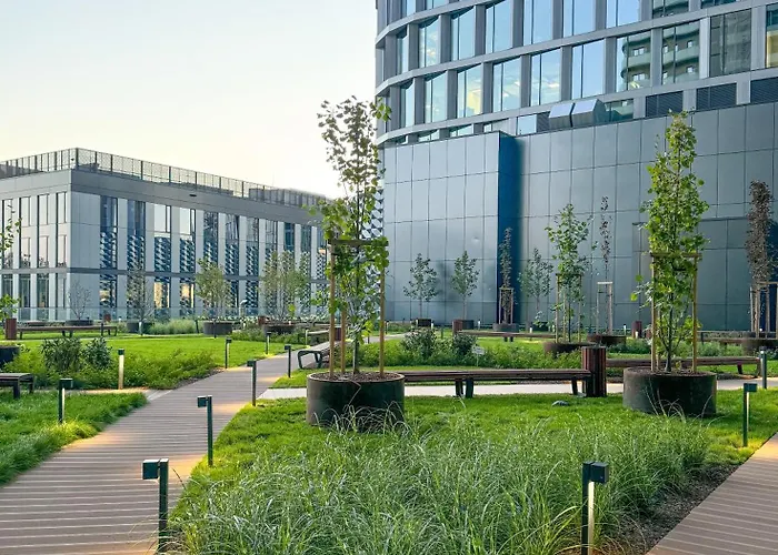 Lakru Global Office, Free Garage, Self Check-in Katowice