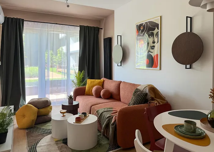 Lakru Global Office, Free Garage, Self Check-in Katowice